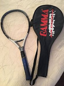 tennis racquet