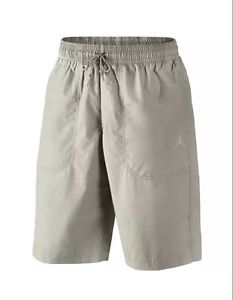 JORDAN CITY MAN SHORT SIZE L NUEVO A ESTRENAR