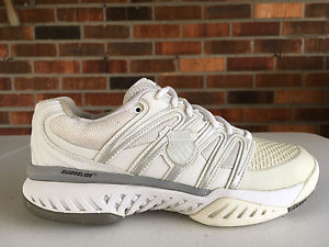 K SWISS Womens 8.5 Bigshot white silver tennis shoes 92638155