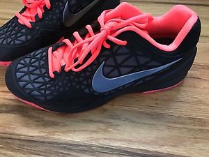 New Men's Nike Zoom Cage 2 Tennis Shoe Black/Coral