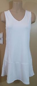 NWT Tail Tech Women's Medium Tennis Dress White 32" V-Neck Court Poly/Spandex