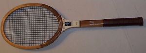 VTG - WILSON -"CHRIS EVERT" AUTOGRAPHED  TENNIS RACQUET- SPEED FLEX - FIBER FACE