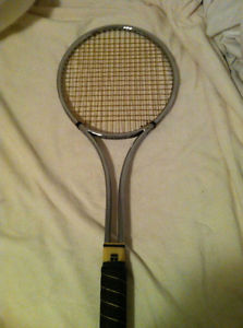 TENSOR STEEL TENNIS RACQUET-- #S1500--USA--4 5/8---VGC