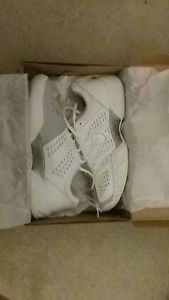 KSWISS Big Shot Light Low Size 8.5 Women's Tennis Shoes brand new in box