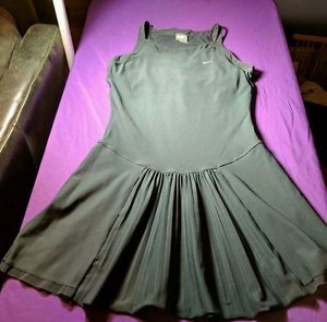 Nike Womens Medium Dri-Fit Tennis Dress Training Running Dance Built in Bra D27