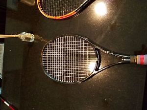 Volkl Organix V1 Pro 4 3/8 Grip Strung with Volkl Poly String