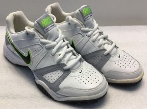 Nike City Court - Tennis Court Shoes Size 6 Youth