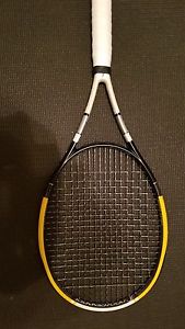 Pro Kennex Kinetic 5G Tennis Racquet 4 1/2 Grip