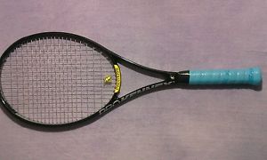 Pro Kennex Black Ace Midsize in Nice Condition (4 3/8's L 3)  BONUS !!!