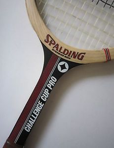 VINTAGE SPALDING WOOD TENNIS RACKET "OVERSIZE BOW" CHALLENGE CUP PRO