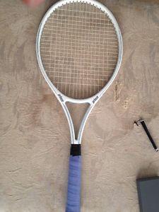 PRINCE Spectrum Comp Series 110 Tennis Racquet 4 3/8