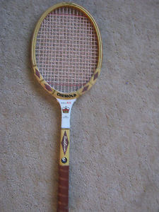 VINTAGE ROD LAVER CHEMOLD 807042 WORLD ACE  MODEL WOOD TENNIS RACKET 4 1/2 M