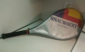 Vintage Snauwaert L-2 Special . Mid Graphite-  Vitas Gerulaitis Autograph