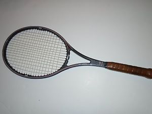 Wilson Pro Matrix Midsize (85) Graphite Composite Tennis Racquet. 4 1/2.