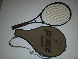 Prince Original Graphite Series 110 OS Tennis Racquet. 4 1/4. Single Stripe. A+.