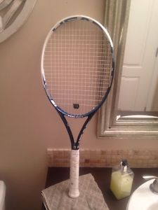 tennis racquet
