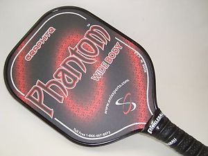GENTLY USED - ONIX GRAPHITE PHANTOM PICKLEBALL PADDLE ALUMINUM CORE STRONG RED