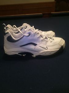 Men's Tennis Shoes, White And Navy, Size 9.5