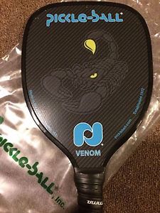 Pickle-Ball Venom Paddle - P1600CBLU =  78.325 oz - New In Package
