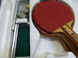 SPALDING PROFFESIONAL TABLE TENNIS SET