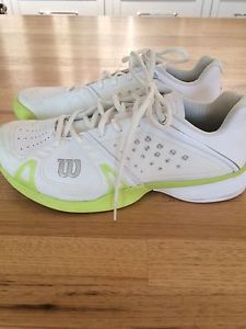 Women's Wilson Tennis Shoes Ortho LIght Size 9