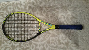 Dunlop iDapt Force 100 Tennis Racquet (4 1/2)