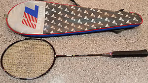 HL 9000ti Badmitton Racket with Cover