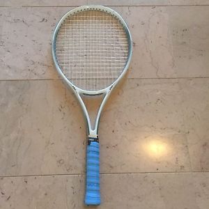 PRINCE TRICOMP 110 Tennis Racquet 4 1/4 grip GRAPHITE, FIBERGLASS, KEVLAR