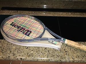 WILSON GRAPHITE COMP SERIES 95 TENNIS RACKET WITH COVER