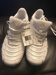 New Women's Adidas Barricade V Classic Tennis Shoe; White/Silver/Grey; US Size 5