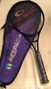 new tennis racket raquet and new strings