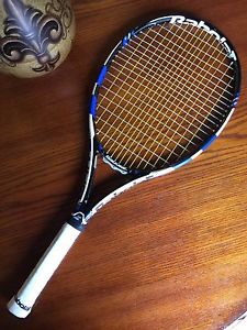 Babolat Pure Drive 107 (4 1/8 or 4 1/4 grip) Bag and Babolat RPM TEAM String
