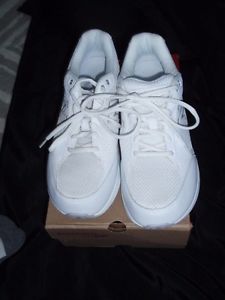 New Balance Ladies -#928 –Rollbar Health Walking Shoe - Size 9 1/2 – White - New