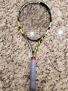 Babolat Aeropro Drive 4 1/2 grip Tennis Raquect