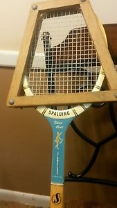 Vintage Doris Hart Spalding Signature Raquet