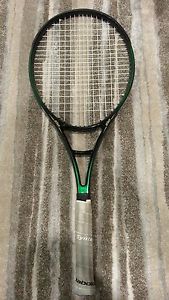 Prince VIP Graphite II Mid Plus 4 1/2 Prince Synthetic Gut 16gauge @ 55 Pounds