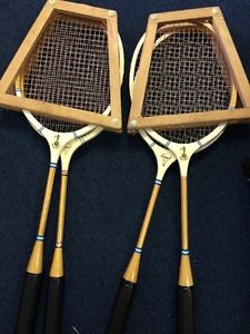 Vintage Lot Of 4 Wright & Ditson Comet Badminton Racquets W/ Presses