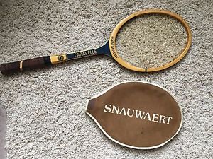 VINTAGE SNAUWAERT CARAVELLE WOOD TENNIS RAQUET