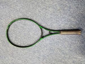 Prince 1979 Original Graphite Grommet less 110 4 5/8" Tennis Racquet 1 Stripe