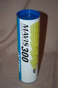 YONEX Mavis 300 Yellow Medium Sp