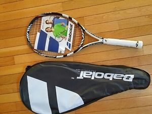 Babolat Drive 105 Over Sized Tennis Racquet 4 1/4 Strung with original Cover