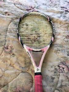 Dunlop AeroGel 4D Super-Lite Tennis Racket small grip is Dunlop 3