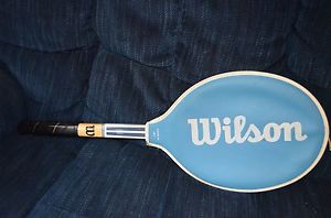 Vintage CHRIS EVERT AMERICAN WILSON wooden tennis racket 4 1/4" grip w/ cover