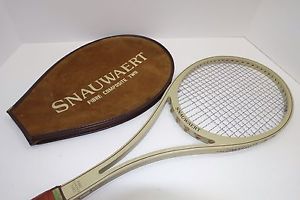 SNAUWAERT FIBRE COMPOSITE TWO TENNIS RACQUET WITH COVER L-4 *USED*