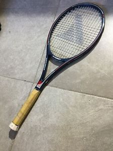 Pro Kennex Graphite Dominator Tennis Racquet 4 1/2 Good Condition