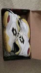 Lotto Tennis Shoes Vector VI Womens Size 7.5 brand new in box