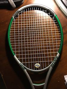 Prince Tour NXG Graphite Midplus in  Nice Condition (4 1/2 L 4)