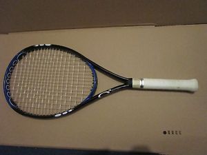 PRINCE O3 Hybrid Shark 110" Grip 1
