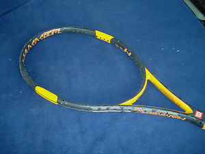 Wilson BLX Tour 95 Tennis Racque