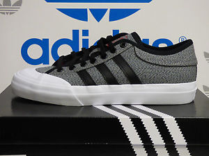 NEW AUTHENTIC ADIDAS Matchcourt ADV men's shoes - Grey/Black; B42687